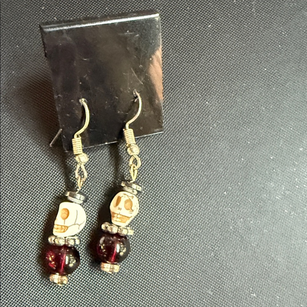 Skull Dangle Earrings in Cream and Brown